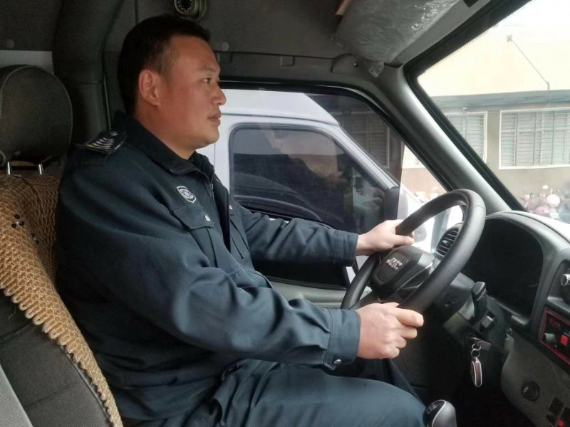 微信图片_20230215220755~1.jpg